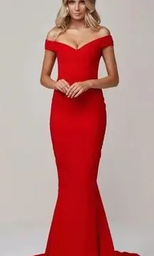 Nookie NWT |  Allure Gown in Cherry Red Size S