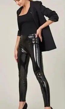 Spanx Faux Patent Leather Leggings in the color Classic Black