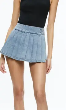 Alice + Olivia Short Noah Denim Pleated Skort size 28