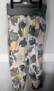 lululemon athletica‎ Gray and Orange Patterned Joggers