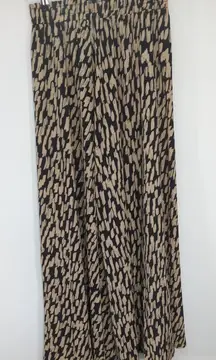 Bluetime Womens Maxi‎ Skirt Black Cream Patterned M NWT