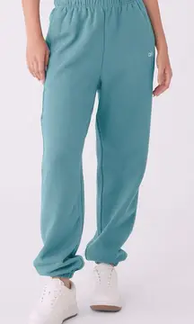 Alo NWT Accolade Sweatpants Joggers Limited Edition Color Teal Agate Size M