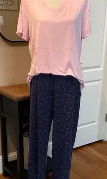Soma Cool Nights Pajama Set Pink V-Neck Top & Arrow Print Pants Size L Valentine