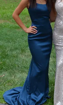 Sherri Hill Prom Long Scoop Neck Fitted Dress