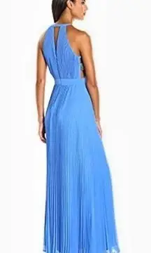 Laundry Gorgeous Pleated Formal Gown Dress