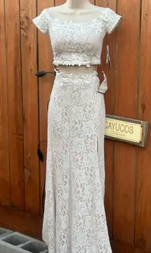 Beautiful 2 Piece Lace Dress Size Xsmall