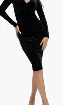 good american plunge v-neck neck velvet midi dress