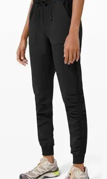 Lululemon Beyond the Studio 7/8 Jogger Black 4 C34ALL