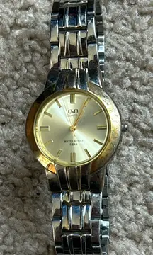 Q&Q women’s vintage two tone stainless‎ steel quartz bracelet watch one size