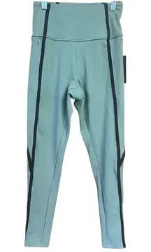 Danskin Womans Athletic Pants Sz XS NWT