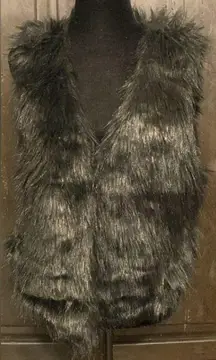 faux Fur black vest - Size Large 