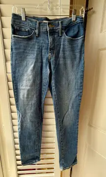 Shaping Skinny Jeans