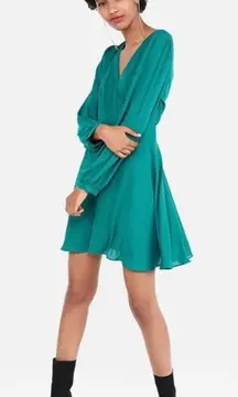 Express emerald green long sleeve flowy wrap top dress size small