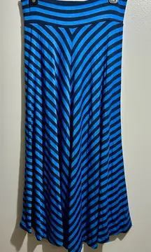 Kenneth Cole Vibrant Blue and Black Maxi Skirt (603)