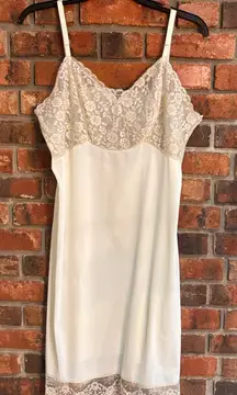 Van Roalte womens vintage nylon USA lace slip dress cream S 38