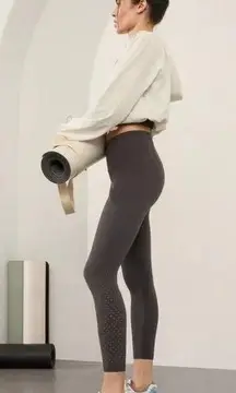 Athleta L Tall Elation Lasercut 7/8 Tight Shale Large Tall