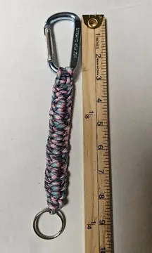 Paracord‎ Carabiner Keychain