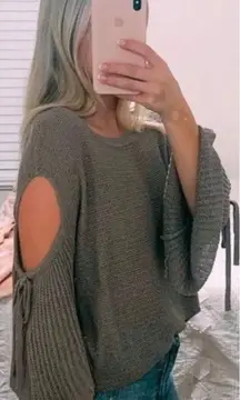 EXPRESS Light Blue Green Cutout‎ Sleeve Sweater Pastel Spring Size Small New