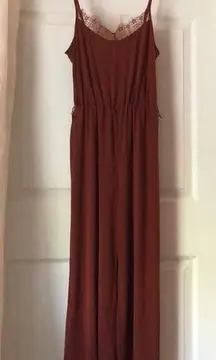 Express jumpsuit, adjustable shoulder straps, missing belt