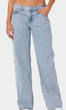 Edikted Raelynn Low-Rise Jeans Washed