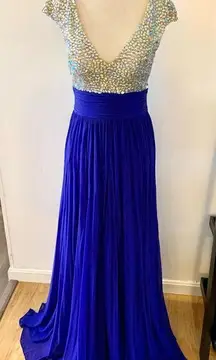 Prom dress blue  long blue dress prom or fancy dress up event size 6