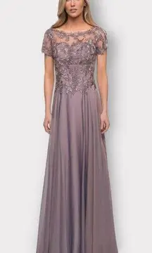 La Femme  Evening Formal Illusion Neckline Lace Maxi Dress Gown Women's 6 NWT