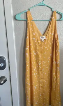 yellow sundress