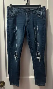 Wax Jeans Distressed Skinny Jeans in 14 90115XL