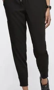 NWT Jaanuu 6-Pocket Ankle Zip Jogger (Black) - XS