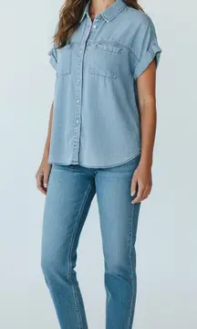 Jane + Delancey Chambray Denim Button Up Shirt Womens Medium Boxy Fit