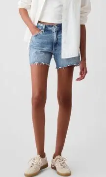 Gap Classic Raw Hem Medium Wash Jean Shorts
