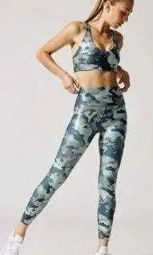 💕CARBON38💕 Metallic Camo Set - Cross Back Bra + 7/8 Legging Large L NWT
