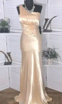 NWT Cinderella shiny light golden cream one shoulder beaded mermaid dress Sz 4