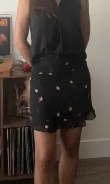 Casual Corner‎ Annex Floral Mini Skirt Ruffle Hem Petite Black Pink 0