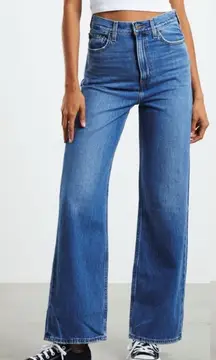 Levi’s Premium High Loose Wide Leg Jeans - Are You Ready Medium Wash Blue ‘90s