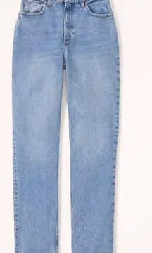 Abercrombie & Fitch A&F 90’s Straight Ultra High Rise Curve Love Jeans