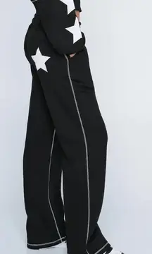 Nasty Gal Black Star Wide Leg Joggers Sweatpants Size 4