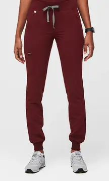 Figs Zamora Jogger Scrub Pants Size XS Petite Burgundy