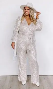 ELIZA J Sequin Wrap Front Long Sleeve Jumpsuit in Silver Size US 10