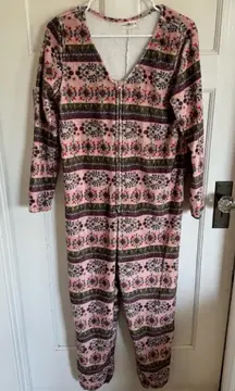 Natural Life fair aisle pajama onesie size xs