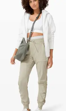 Lululemon Beyond The Studio Joggers Pants Size 8 Tan Light Sage