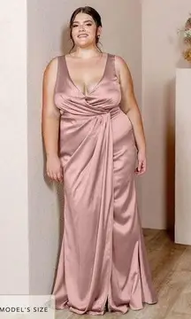 Revelry Blair Satin Gown Bridesmaid Dress in Rose Quartz Size 4