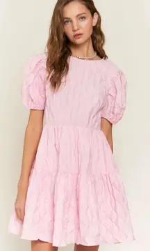 In the beginning textured balloon sleeve tiered dress size M pink NEW