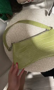 Green purse