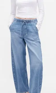 High Rise Barrel Jeans with an Elastic Drawstring Waist. Size XXL