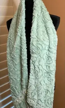 Chenille Style Faux Fur Scarf With Lace Pearl Detail Romance NEW Mint‎ Green