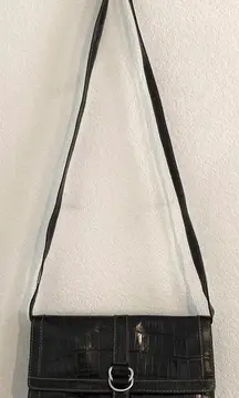 Like new  crossbody bag. Size 11x7