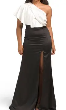 Ieena for MacDuggal One Shoulder Drape Colorblock Gown Black White Size 4