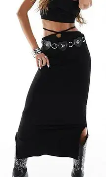 Black midi slip on skirt with wrap around ties @ the waist.
