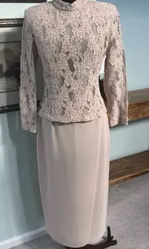 Ursula of Switzerland Long Sleeve Lace Top Midi Skirt Sz 8P Mother of the Bride